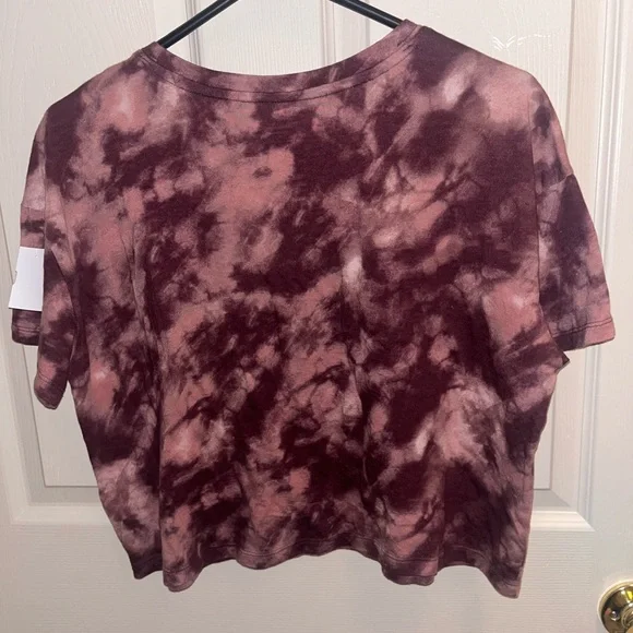 🌻Old Navy Tie Dye Crop T-Shirt Women’s medium - Picture 3 of 4